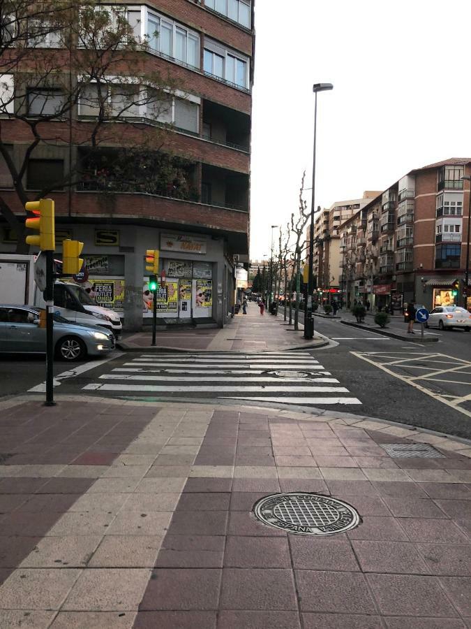 Piso Avenida De Madrid Lejlighed Zaragoza Eksteriør billede